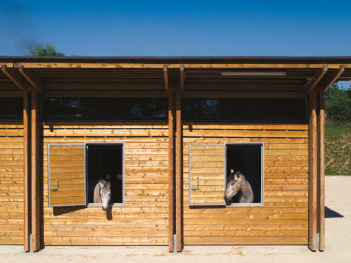 Poney-club et locaux d’accueil sur la base de loisirs du Port aux Cerises, Draveil (91)